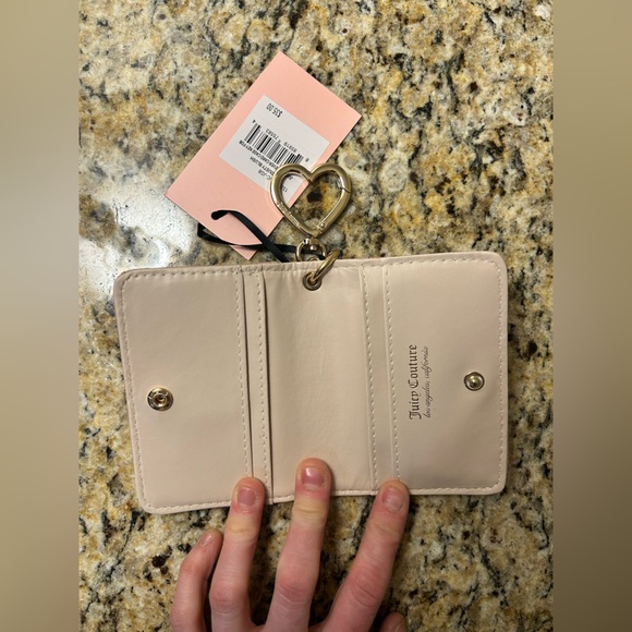 Juicy Couture Pink Card Holder with Heart Keyring - Picture 3 of 4